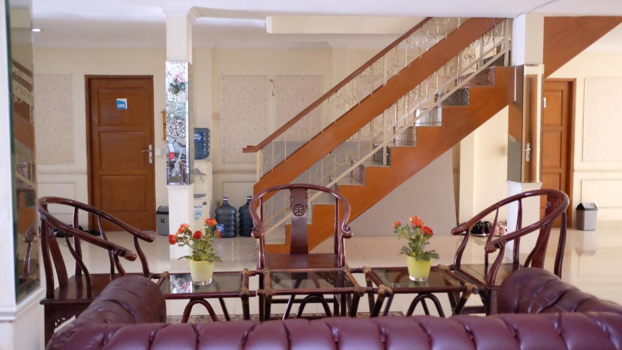 Zen Boutique Syariah Hotel Jakarta Exterior photo